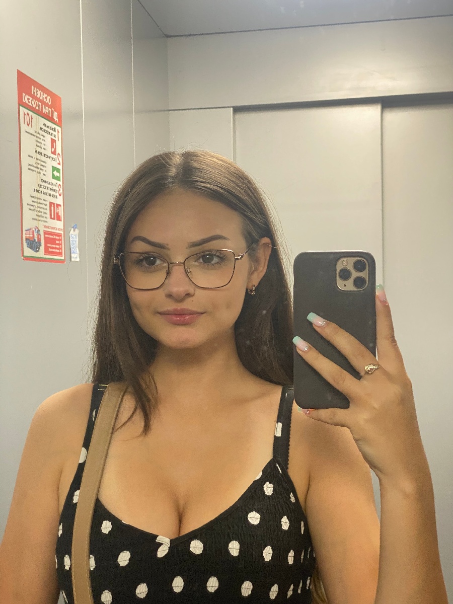 Sexy model Stacy in Suwon