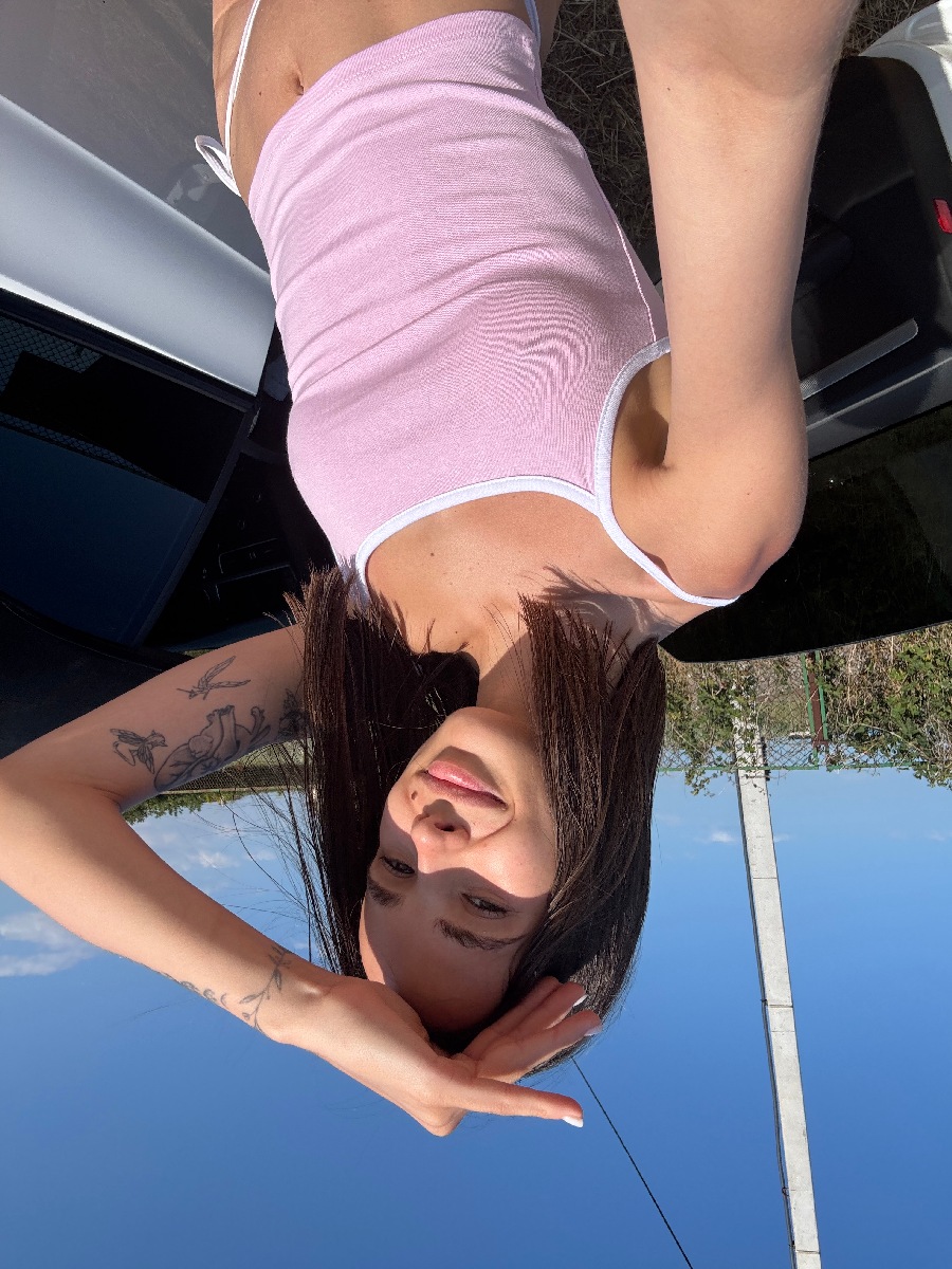 Sexy model Tina in Suwon